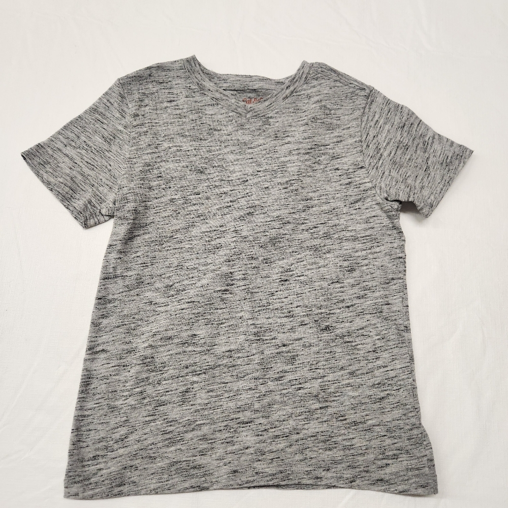 Cat & Jack heather grey shirt
